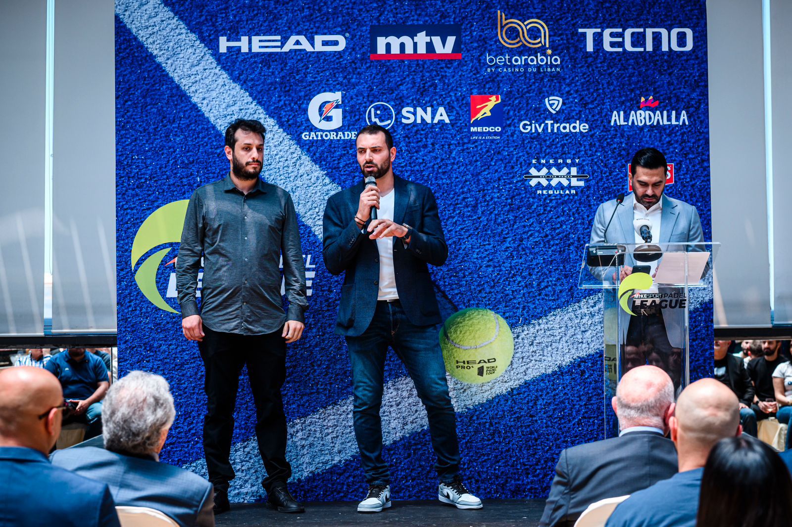 أول بطولة في لبنان لرياضة البادل 